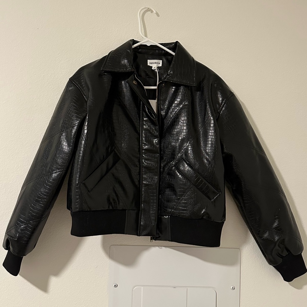 NWT revolve x Bridget bomber jacket size small